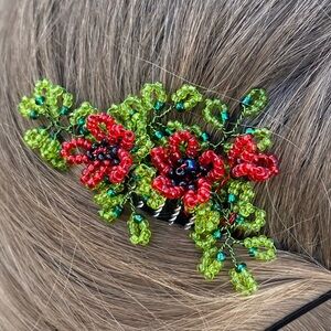 Hand Beaded Floral Hair Comb